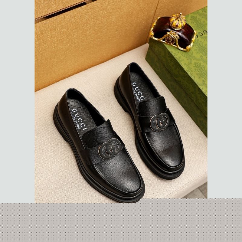 G*u*i leather shoes